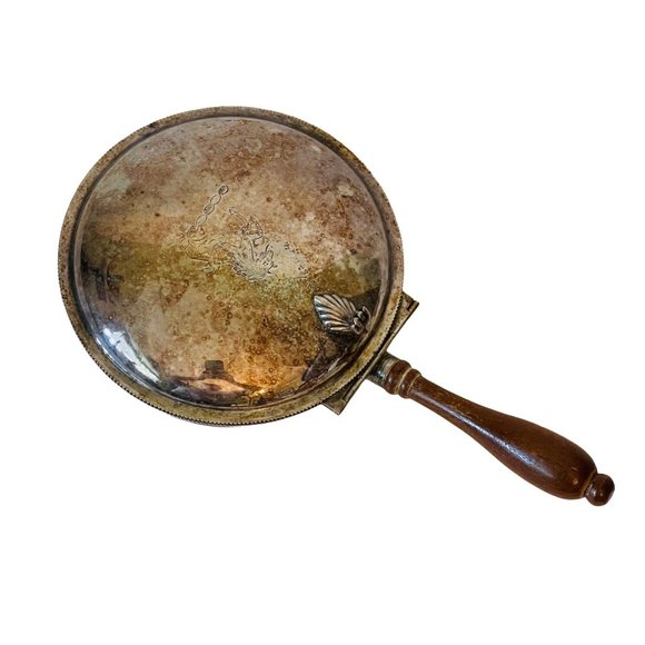 Vintage Silver Plate Silent Butler Pan with Engraved Lion Crest 10.25" x 2" - Picture 7 of 8